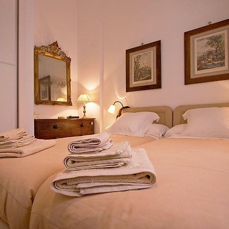 Toreros De Sevilla 5 Pax Εξωτερικό φωτογραφία