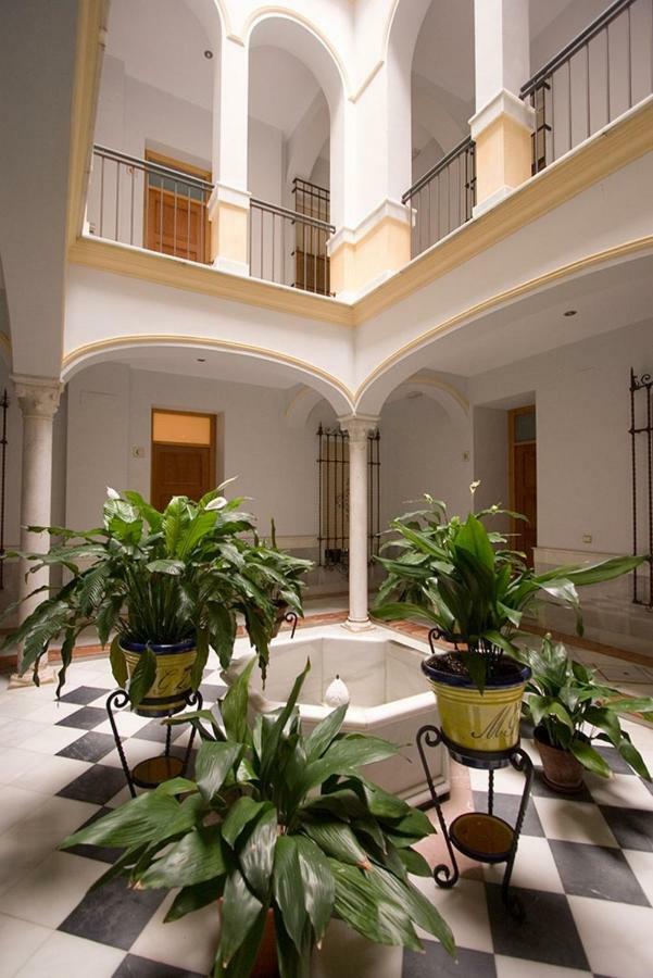 Toreros De Sevilla 5 Pax Εξωτερικό φωτογραφία